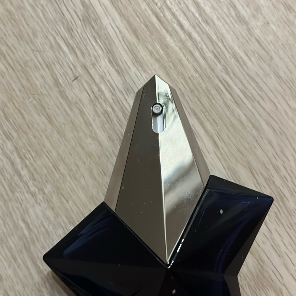 Empty Fragrance Bottle - Picture 2 of 6